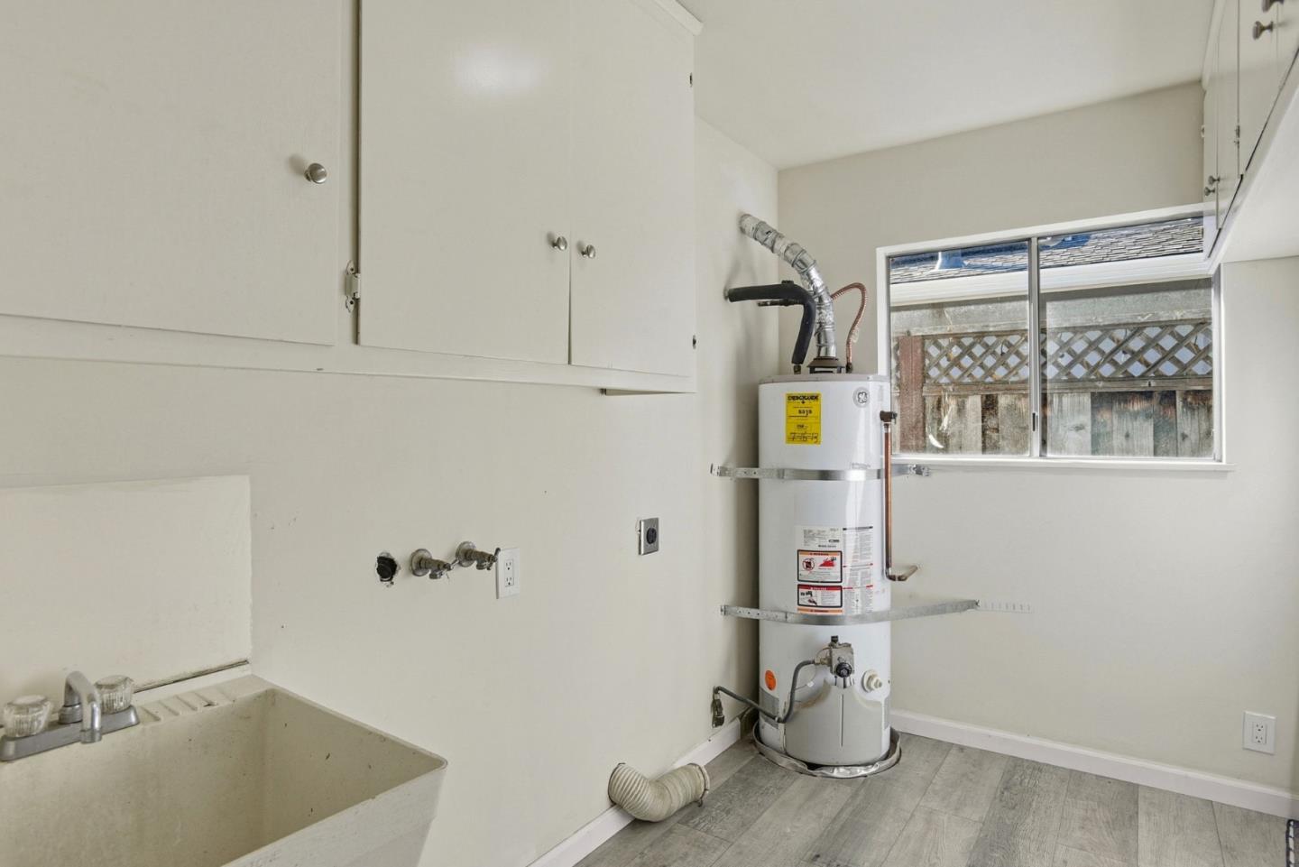 Detail Gallery Image 42 of 48 For 1079 Annapolis Dr, San Mateo,  CA 94403 - 4 Beds | 3 Baths