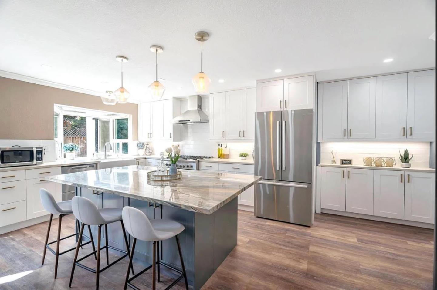 Detail Gallery Image 8 of 30 For 2901 Glen Heather Dr, San Jose,  CA 95133 - 7 Beds | 4 Baths