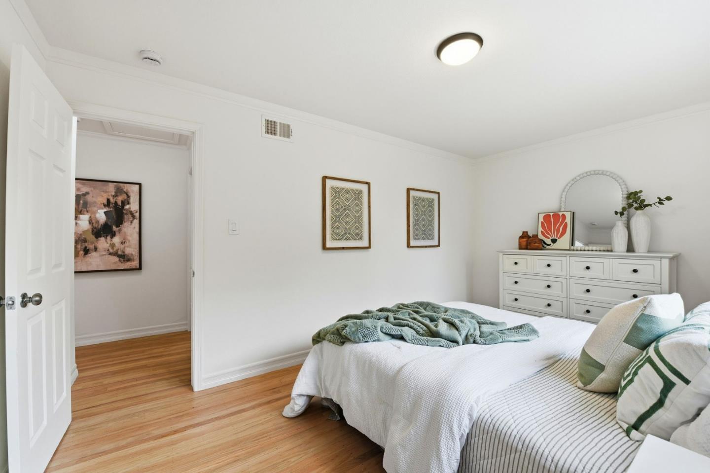 Detail Gallery Image 15 of 27 For 3359 Jenkins Ave, San Jose,  CA 95118 - 3 Beds | 2 Baths