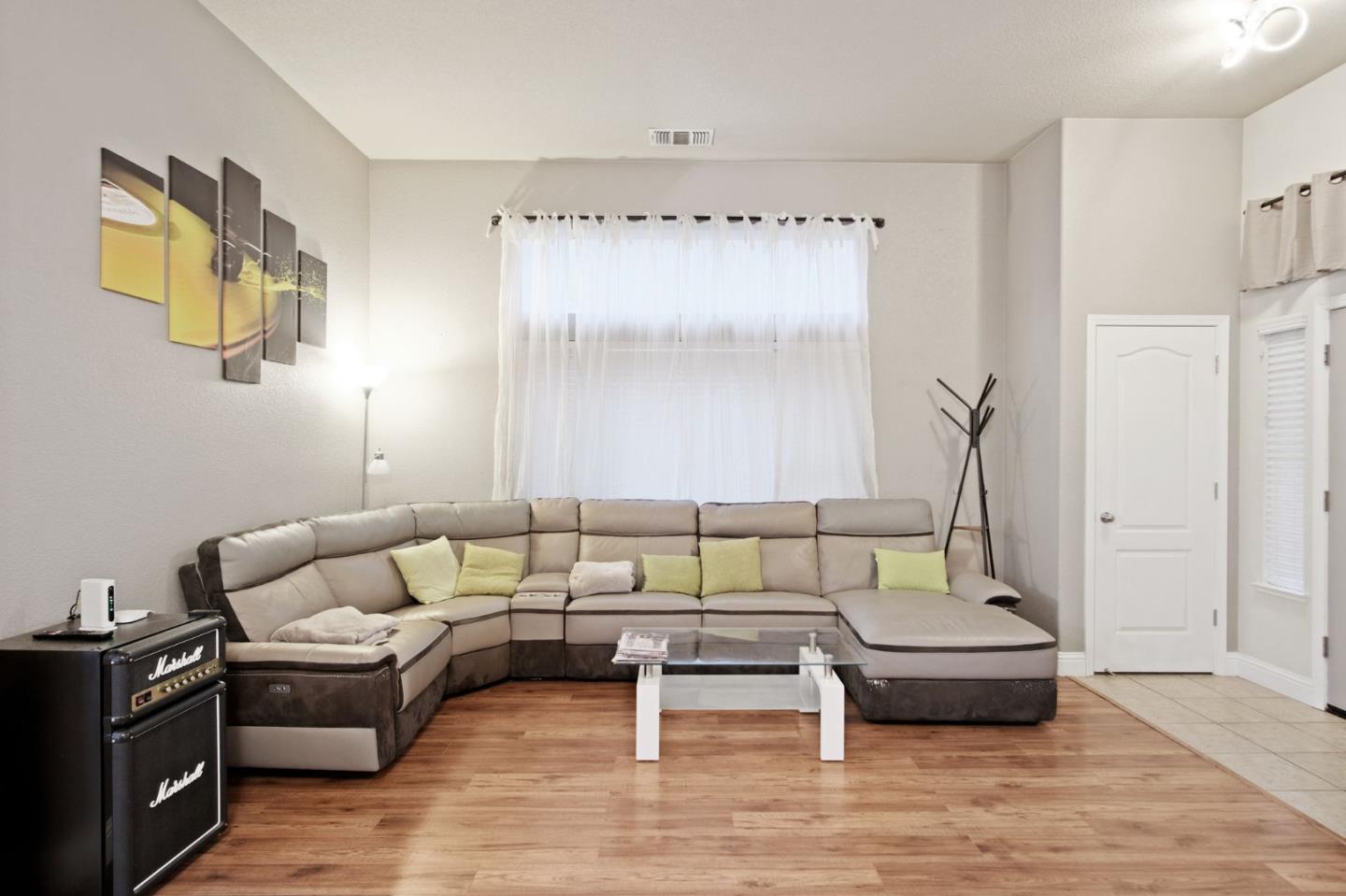 Detail Gallery Image 4 of 26 For 2604 Brickburg St, Denair,  CA 95316 - 4 Beds | 2 Baths