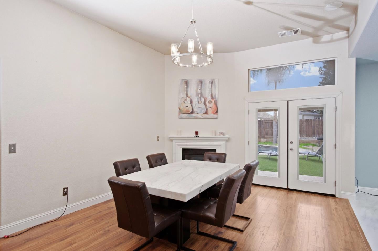 Detail Gallery Image 7 of 26 For 2604 Brickburg St, Denair,  CA 95316 - 4 Beds | 2 Baths