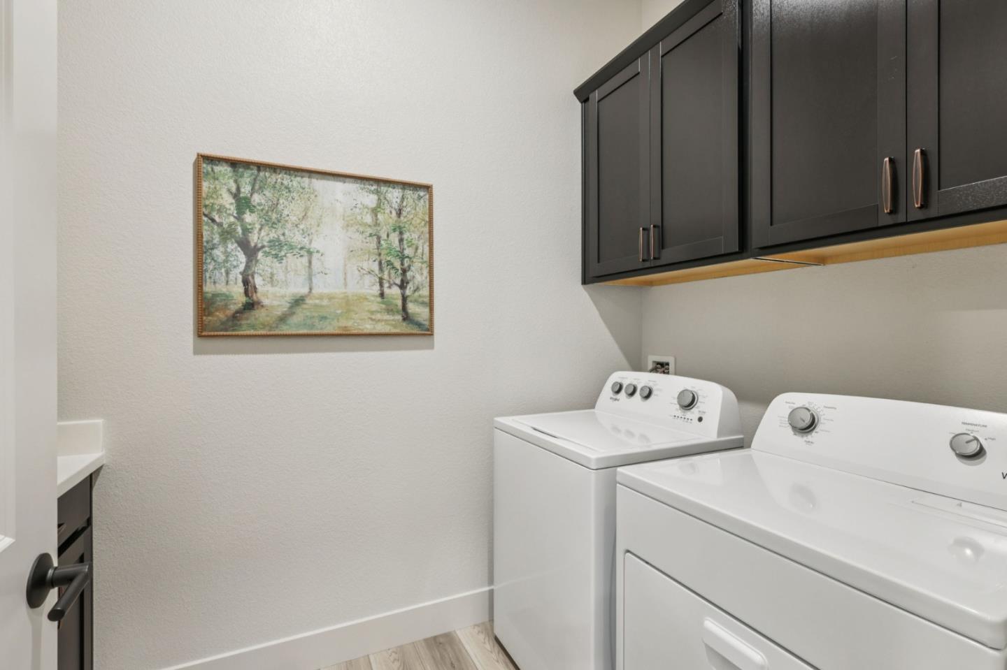 Detail Gallery Image 24 of 78 For 179 Luna Way, Hollister,  CA 95023 - 4 Beds | 2/1 Baths