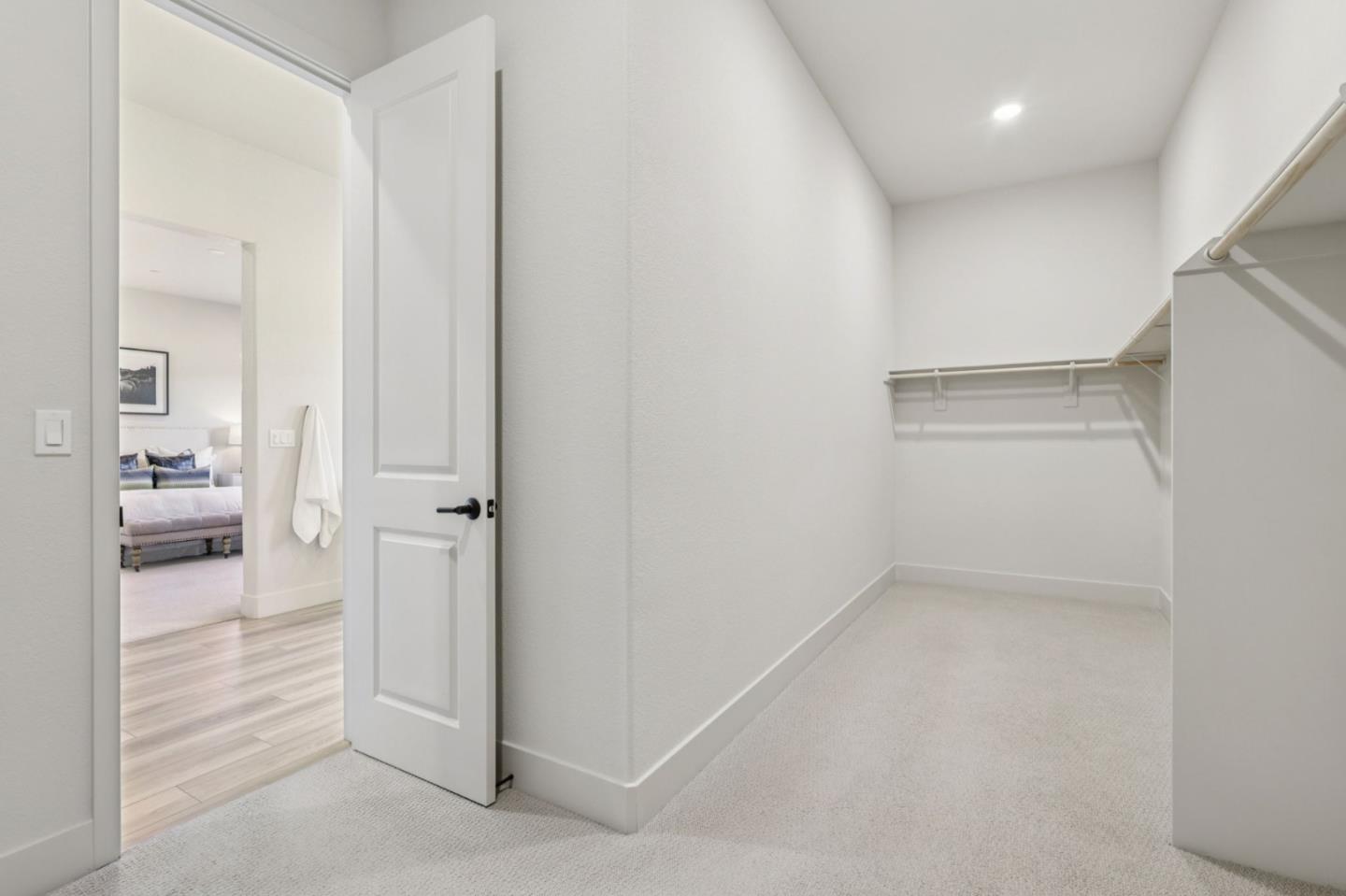 Detail Gallery Image 40 of 78 For 179 Luna Way, Hollister,  CA 95023 - 4 Beds | 2/1 Baths