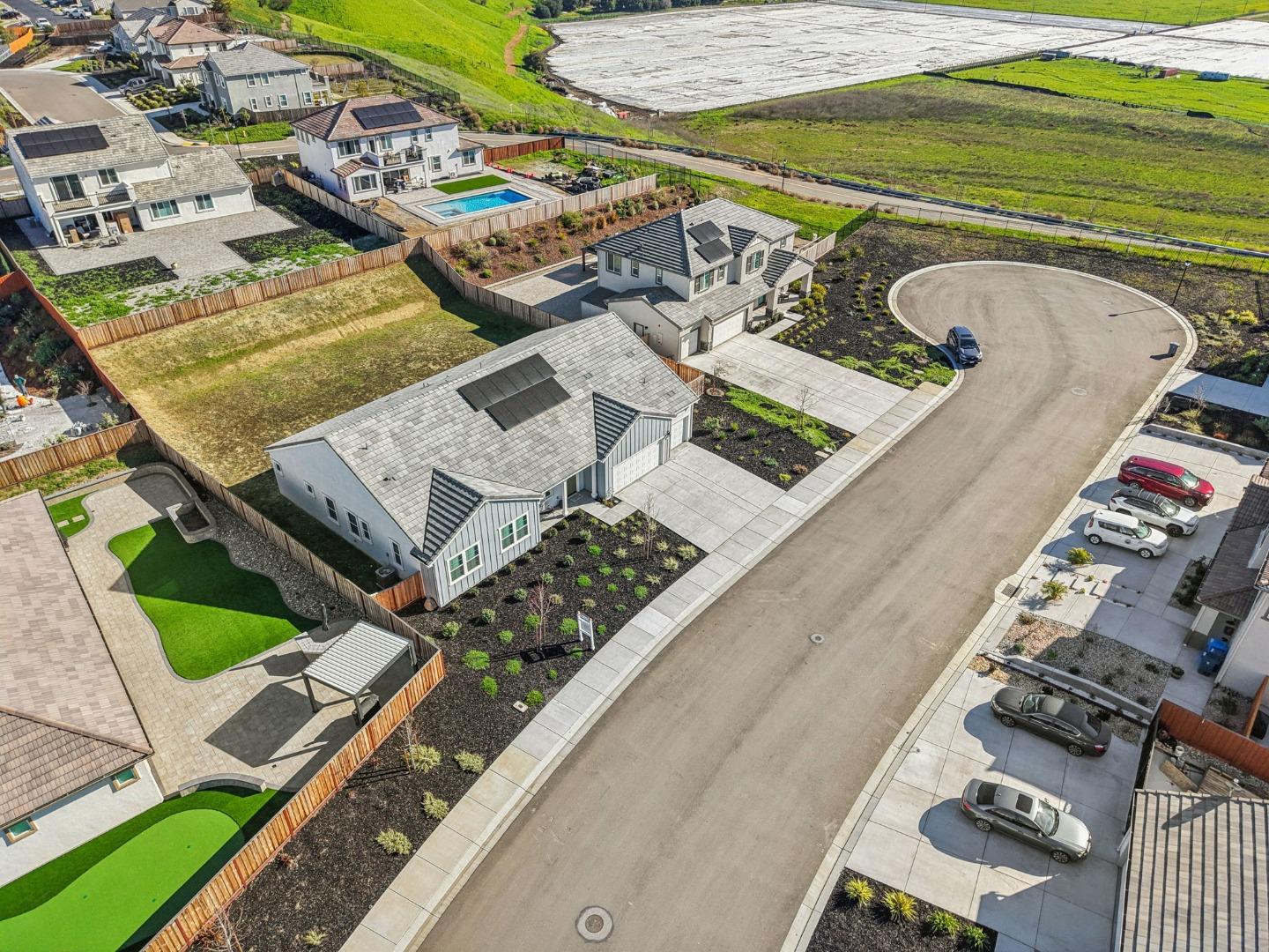 Detail Gallery Image 50 of 78 For 179 Luna Way, Hollister,  CA 95023 - 4 Beds | 2/1 Baths