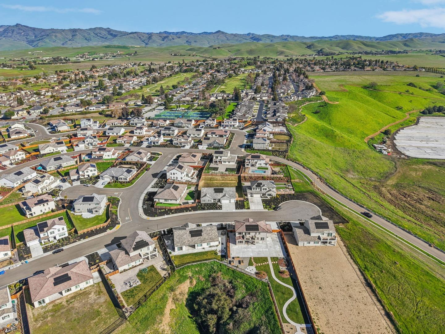 Detail Gallery Image 57 of 78 For 179 Luna Way, Hollister,  CA 95023 - 4 Beds | 2/1 Baths