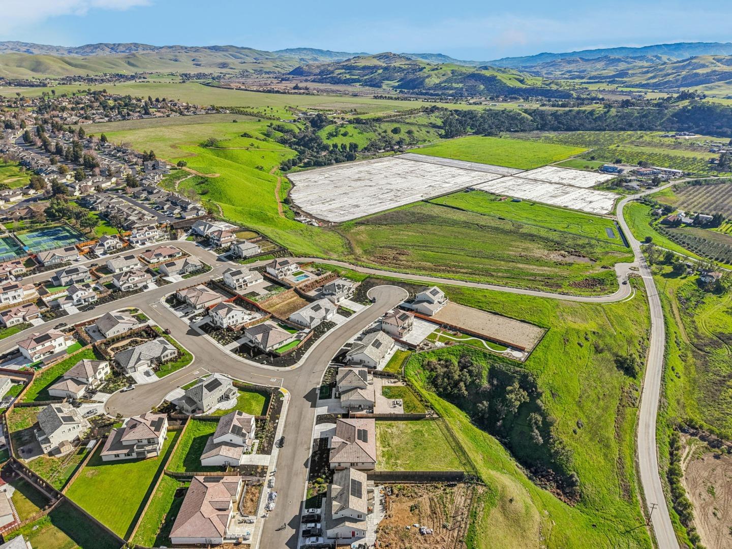 Detail Gallery Image 58 of 78 For 179 Luna Way, Hollister,  CA 95023 - 4 Beds | 2/1 Baths