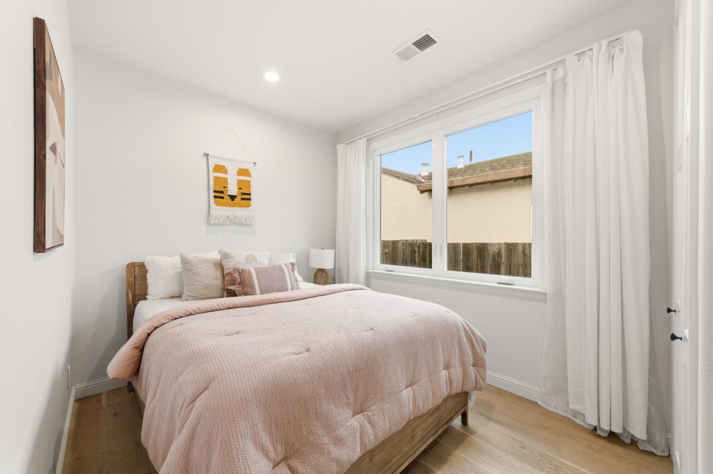 Detail Gallery Image 18 of 40 For 830 Birch Ave, Sunnyvale,  CA 94086 - 4 Beds | 3 Baths