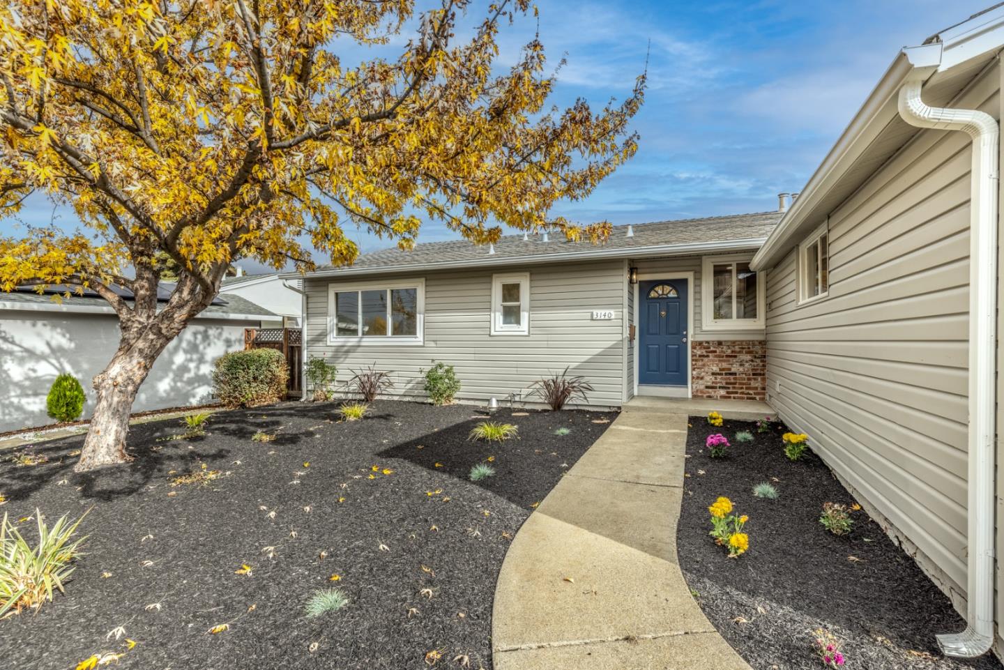 Detail Gallery Image 3 of 26 For 3140 Fitzpatrick Dr, Concord,  CA 94519 - 3 Beds | 2 Baths