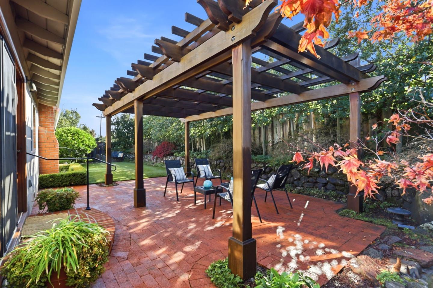 Detail Gallery Image 37 of 47 For 22408 Balustrol Ct, Cupertino,  CA 95014 - 3 Beds | 2 Baths