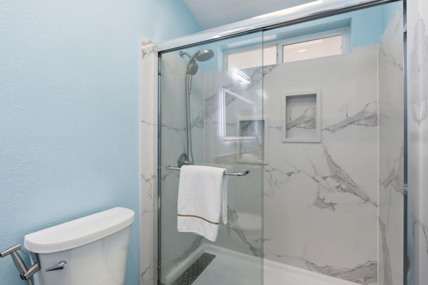 Detail Gallery Image 31 of 46 For 1520 E Capitol Expwy #103,  San Jose,  CA 95121 - 3 Beds | 2 Baths