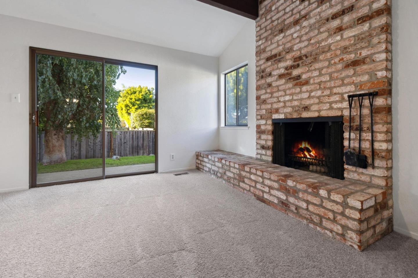 Detail Gallery Image 18 of 48 For 754 Vasques Dr, Half Moon Bay,  CA 94019 - 3 Beds | 2/1 Baths