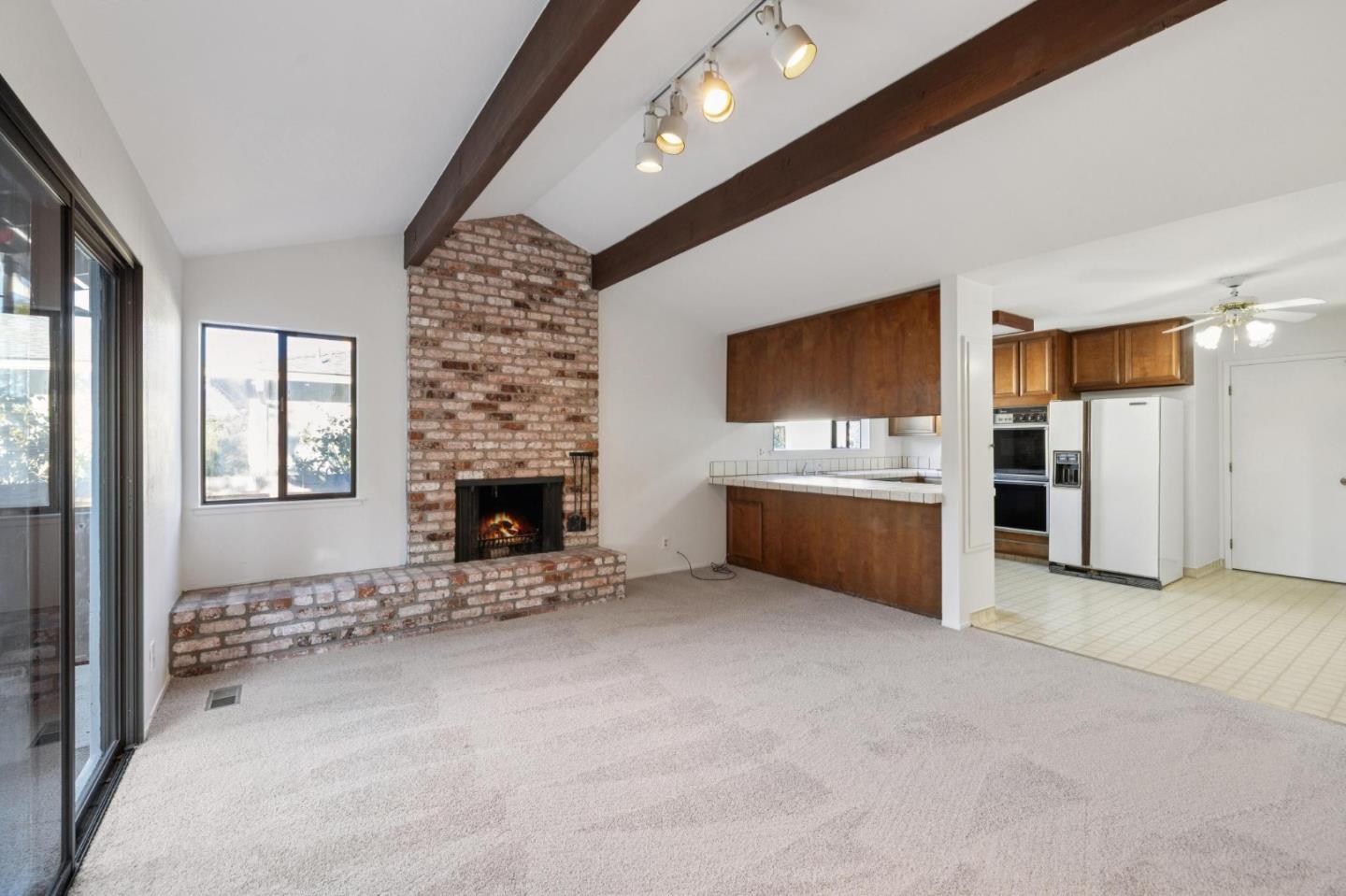 Detail Gallery Image 2 of 48 For 754 Vasques Dr, Half Moon Bay,  CA 94019 - 3 Beds | 2/1 Baths