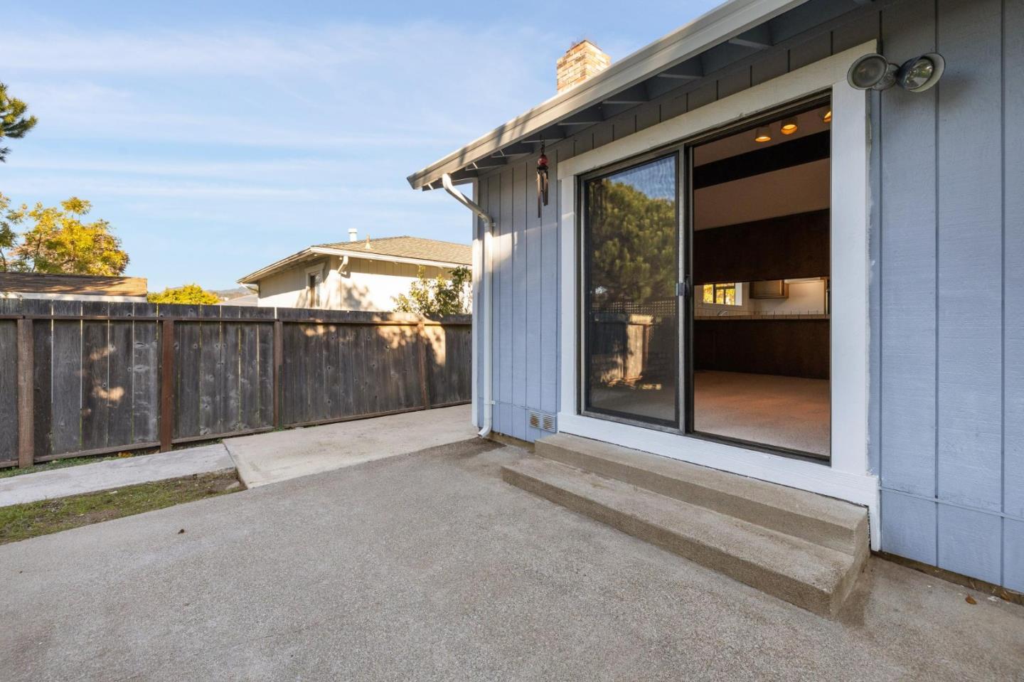 Detail Gallery Image 21 of 48 For 754 Vasques Dr, Half Moon Bay,  CA 94019 - 3 Beds | 2/1 Baths