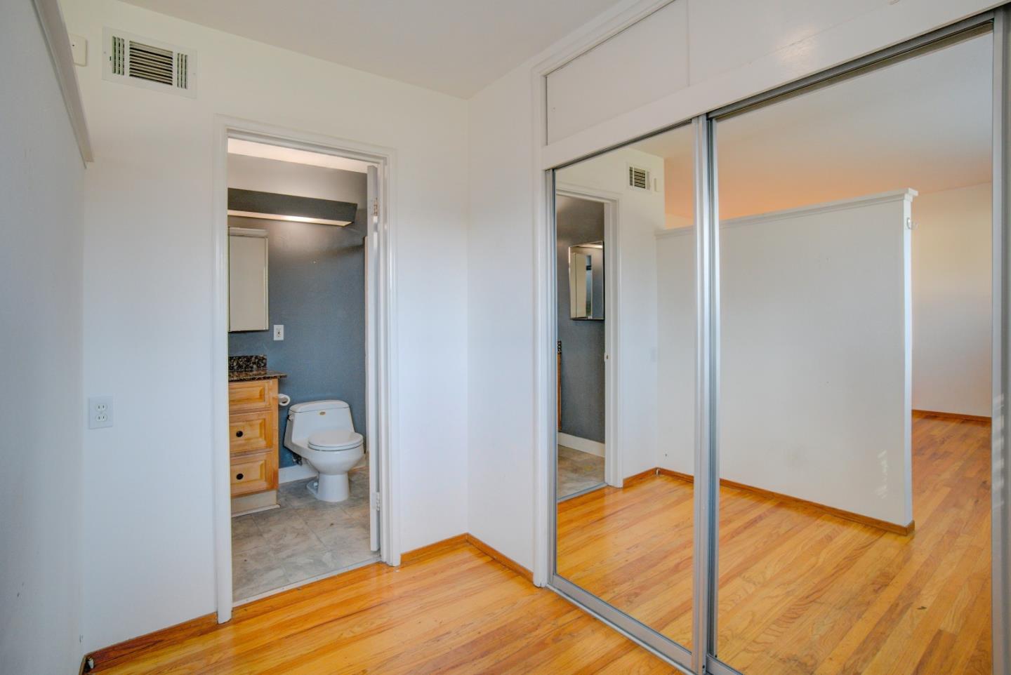 Detail Gallery Image 16 of 29 For 1679 Catalonia Way, San Jose,  CA 95125 - 3 Beds | 2 Baths