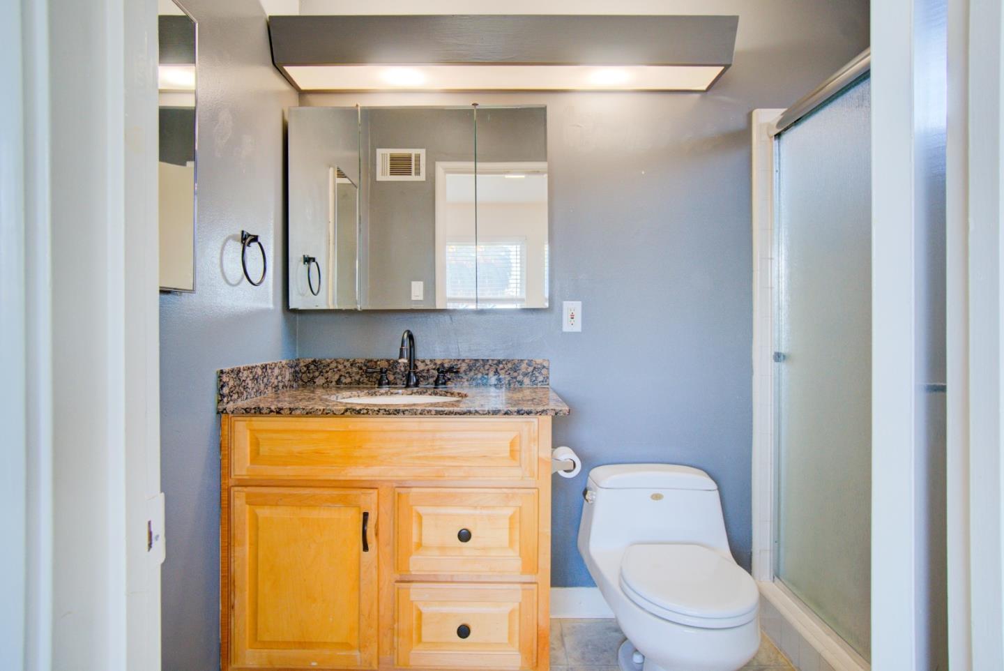 Detail Gallery Image 17 of 29 For 1679 Catalonia Way, San Jose,  CA 95125 - 3 Beds | 2 Baths