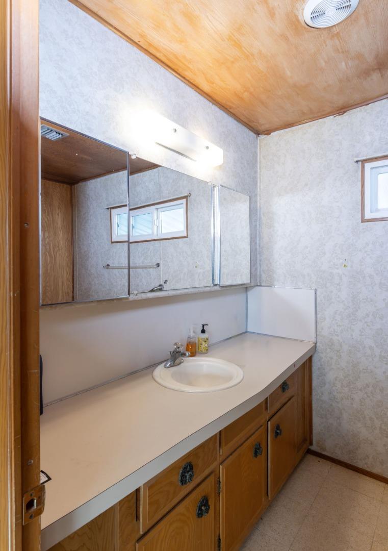 Detail Gallery Image 16 of 36 For 4300 Soquel Dr #204,  Soquel,  CA 95073 - 2 Beds | 2 Baths