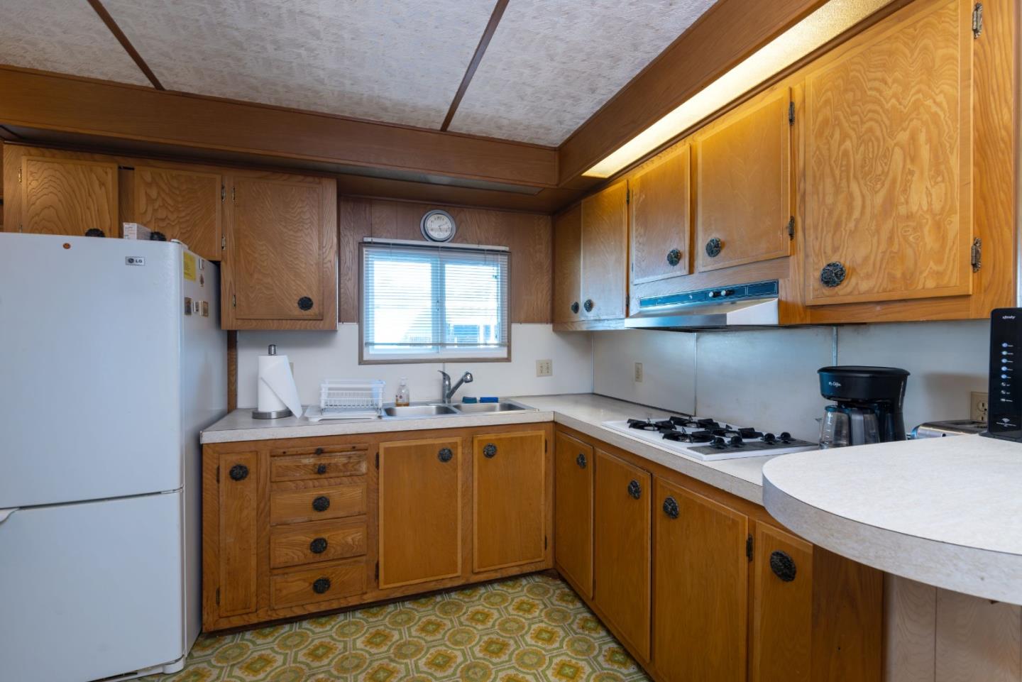 Detail Gallery Image 8 of 36 For 4300 Soquel Dr #204,  Soquel,  CA 95073 - 2 Beds | 2 Baths