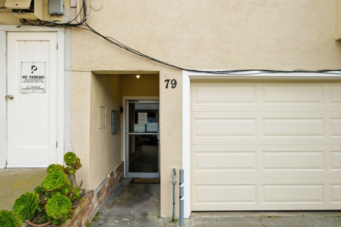 Detail Gallery Image 4 of 34 For 79 Lausanne Ave, Daly City,  CA 94014 - – Beds | – Baths