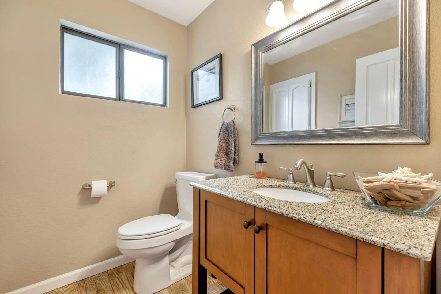 Detail Gallery Image 43 of 58 For 1951 Calistoga Dr, Hollister,  CA 95023 - 4 Beds | 2 Baths