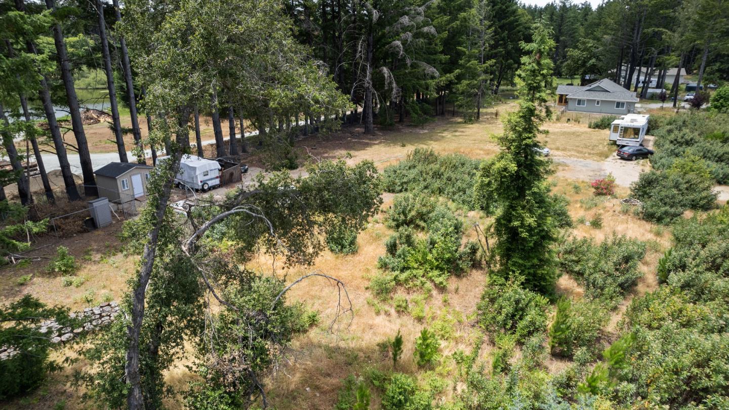 Detail Gallery Image 13 of 19 For 60 Braemoor Dr, Santa Cruz,  CA 95060 - – Beds | – Baths