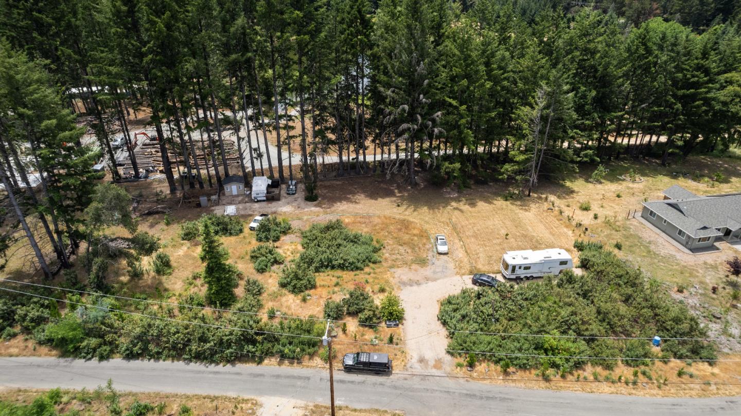 Detail Gallery Image 2 of 19 For 60 Braemoor Dr, Santa Cruz,  CA 95060 - – Beds | – Baths