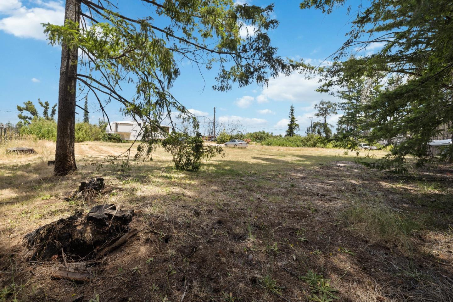 Detail Gallery Image 9 of 19 For 60 Braemoor Dr, Santa Cruz,  CA 95060 - – Beds | – Baths