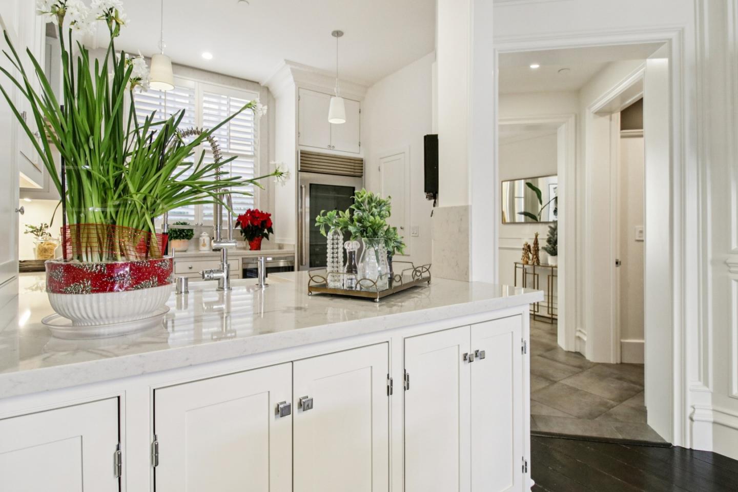 Detail Gallery Image 12 of 54 For 356 Santana Row #319,  San Jose,  CA 95128 - 3 Beds | 3/1 Baths