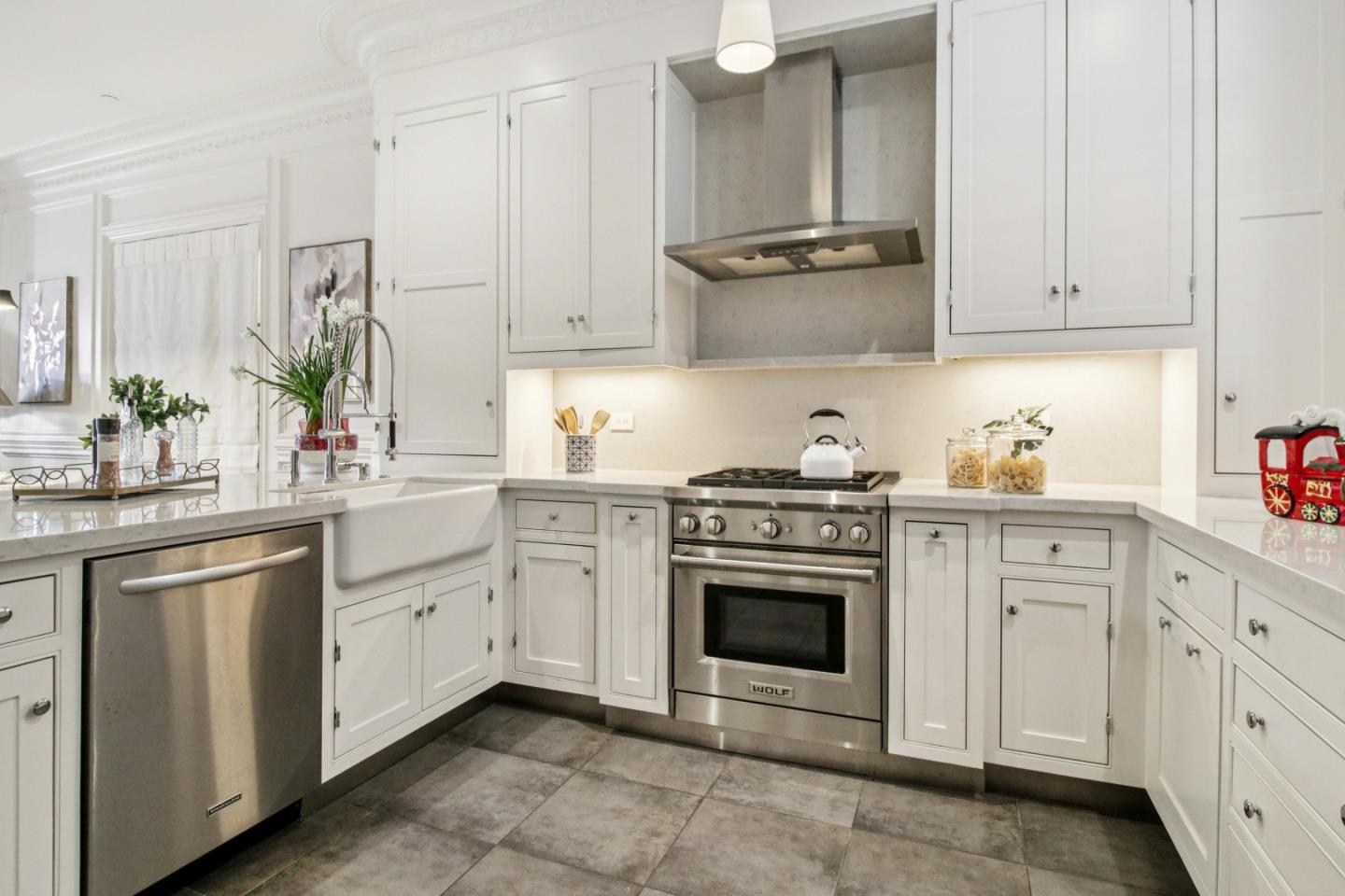 Detail Gallery Image 16 of 54 For 356 Santana Row #319,  San Jose,  CA 95128 - 3 Beds | 3/1 Baths