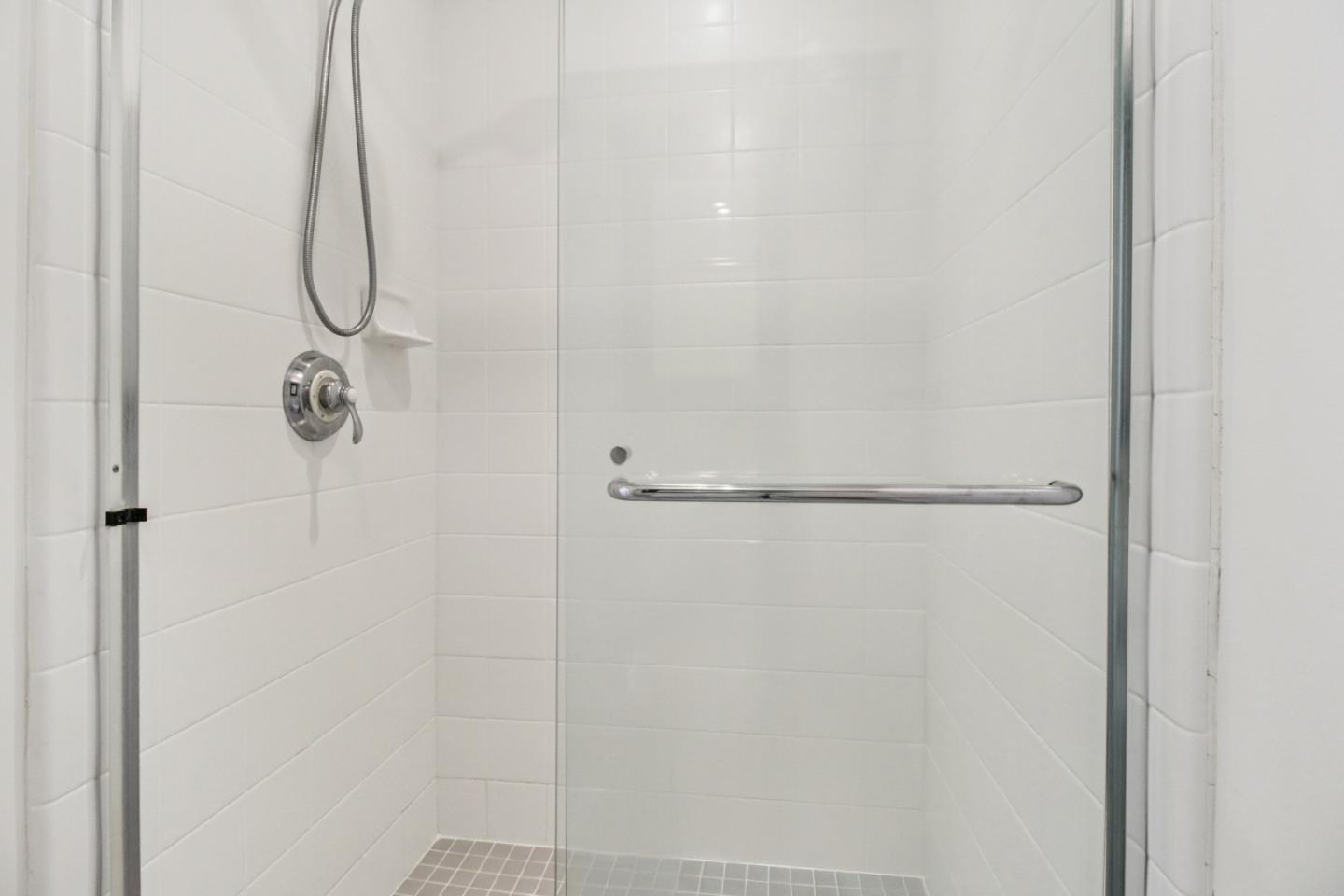 Detail Gallery Image 27 of 54 For 356 Santana Row #319,  San Jose,  CA 95128 - 3 Beds | 3/1 Baths