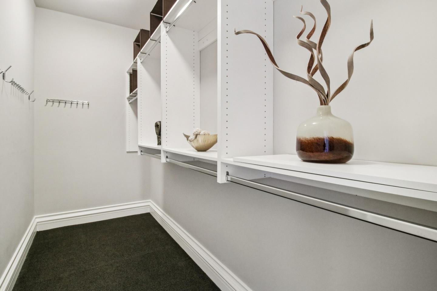 Detail Gallery Image 35 of 54 For 356 Santana Row #319,  San Jose,  CA 95128 - 3 Beds | 3/1 Baths