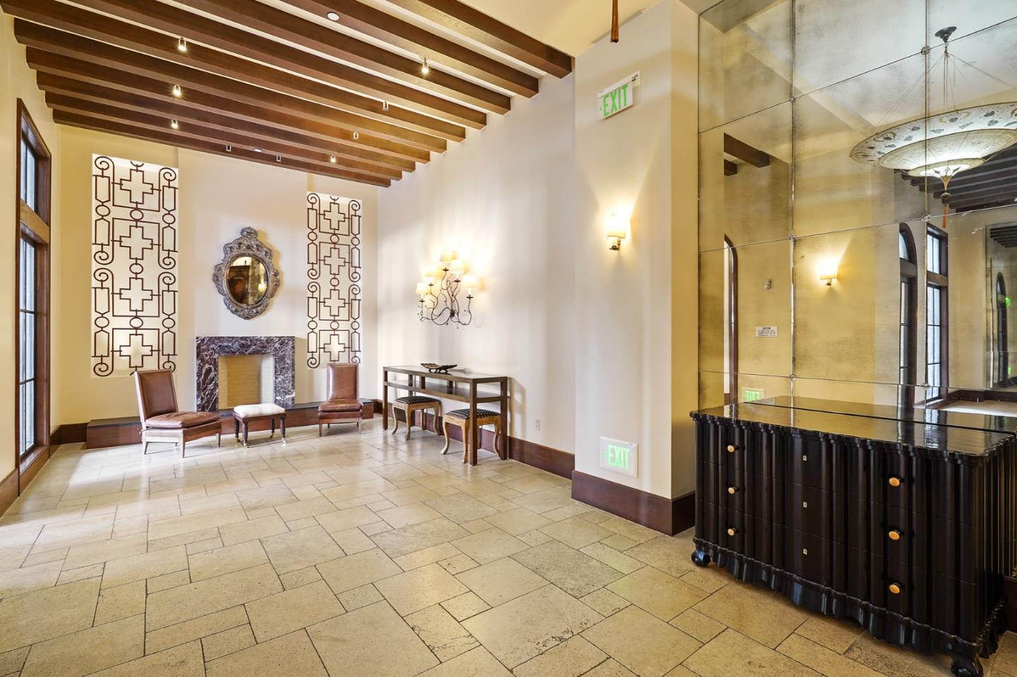 Detail Gallery Image 44 of 54 For 356 Santana Row #319,  San Jose,  CA 95128 - 3 Beds | 3/1 Baths