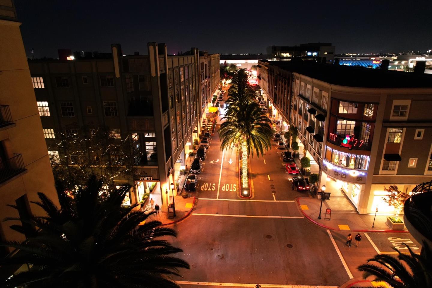Detail Gallery Image 54 of 54 For 356 Santana Row #319,  San Jose,  CA 95128 - 3 Beds | 3/1 Baths