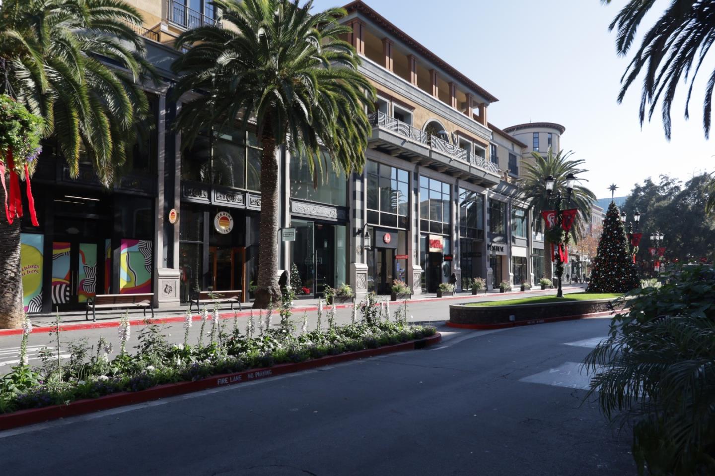 Detail Gallery Image 57 of 75 For 356 Santana Row #319,  San Jose,  CA 95128 - 3 Beds | 3/1 Baths