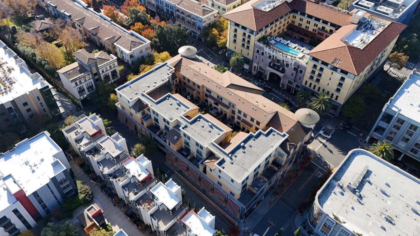 Detail Gallery Image 63 of 75 For 356 Santana Row #319,  San Jose,  CA 95128 - 3 Beds | 3/1 Baths