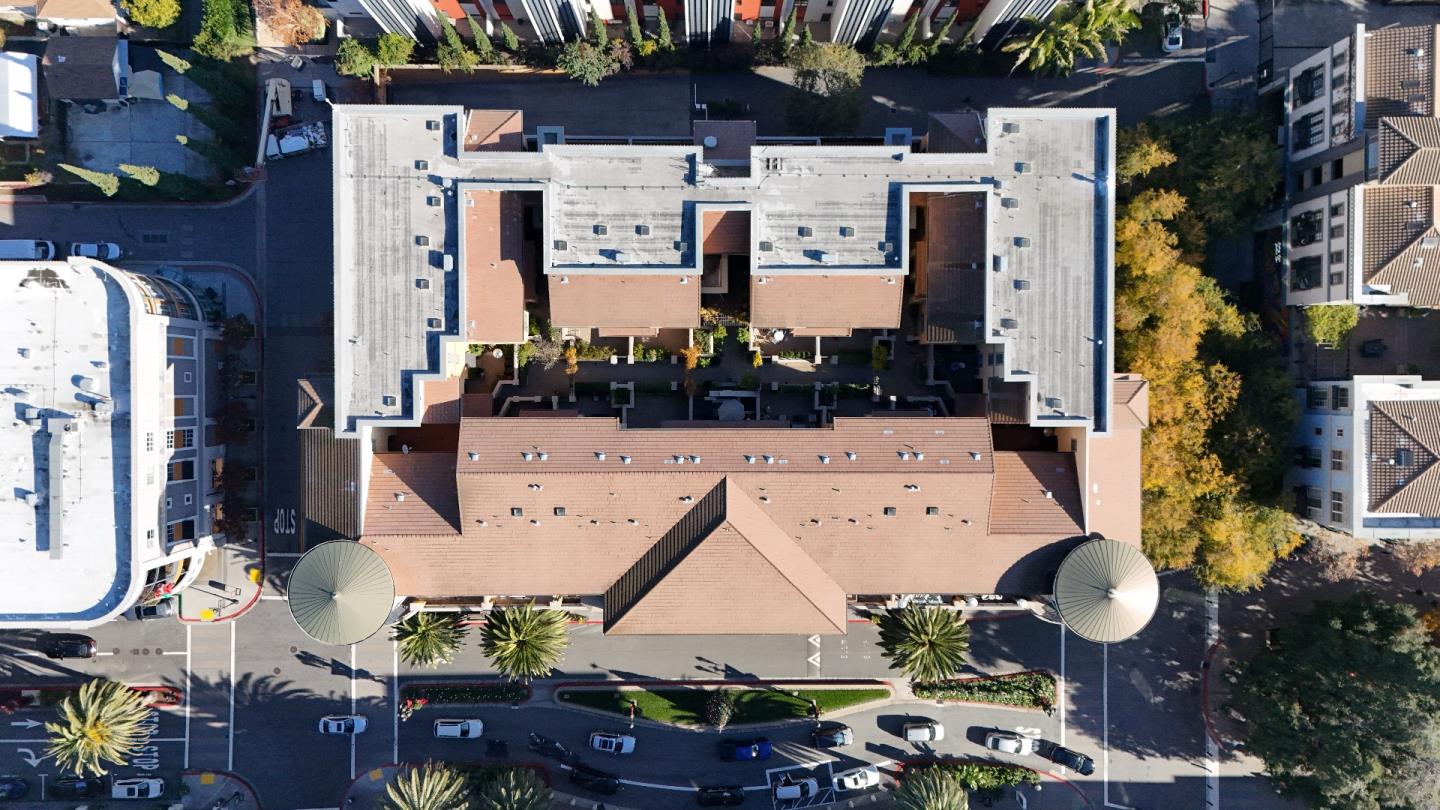 Detail Gallery Image 67 of 75 For 356 Santana Row #319,  San Jose,  CA 95128 - 3 Beds | 3/1 Baths