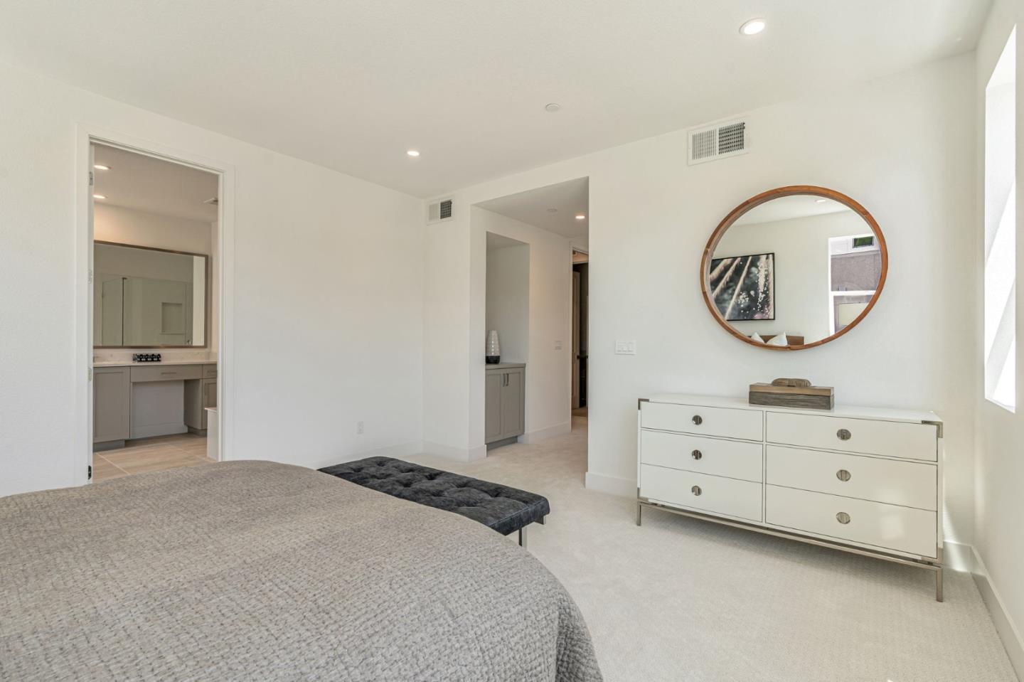 Detail Gallery Image 15 of 23 For 522 Lapis Ct, San Ramon,  CA 94583 - 4 Beds | 4/1 Baths