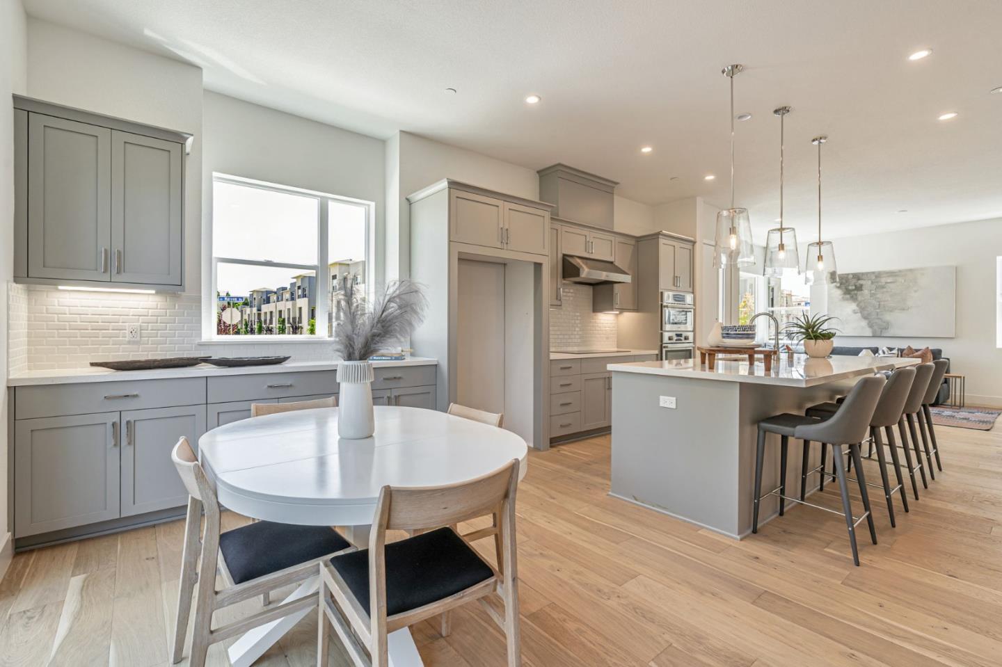 Detail Gallery Image 7 of 23 For 522 Lapis Ct, San Ramon,  CA 94583 - 4 Beds | 4/1 Baths