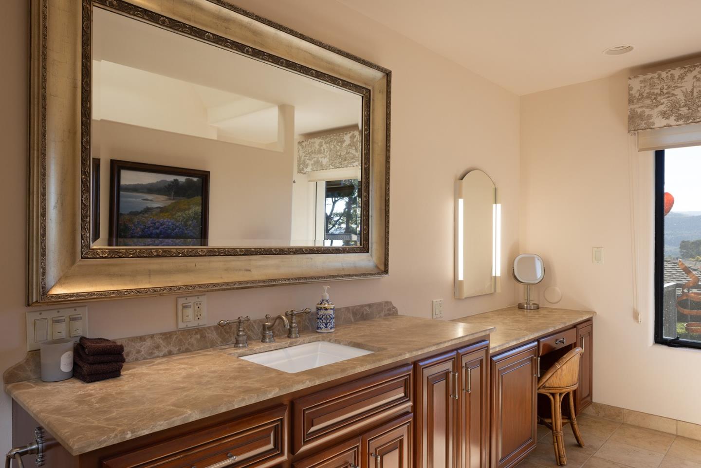 Detail Gallery Image 15 of 22 For 129 Del Mesa Carmel, Carmel,  CA 93923 - 2 Beds | 2 Baths