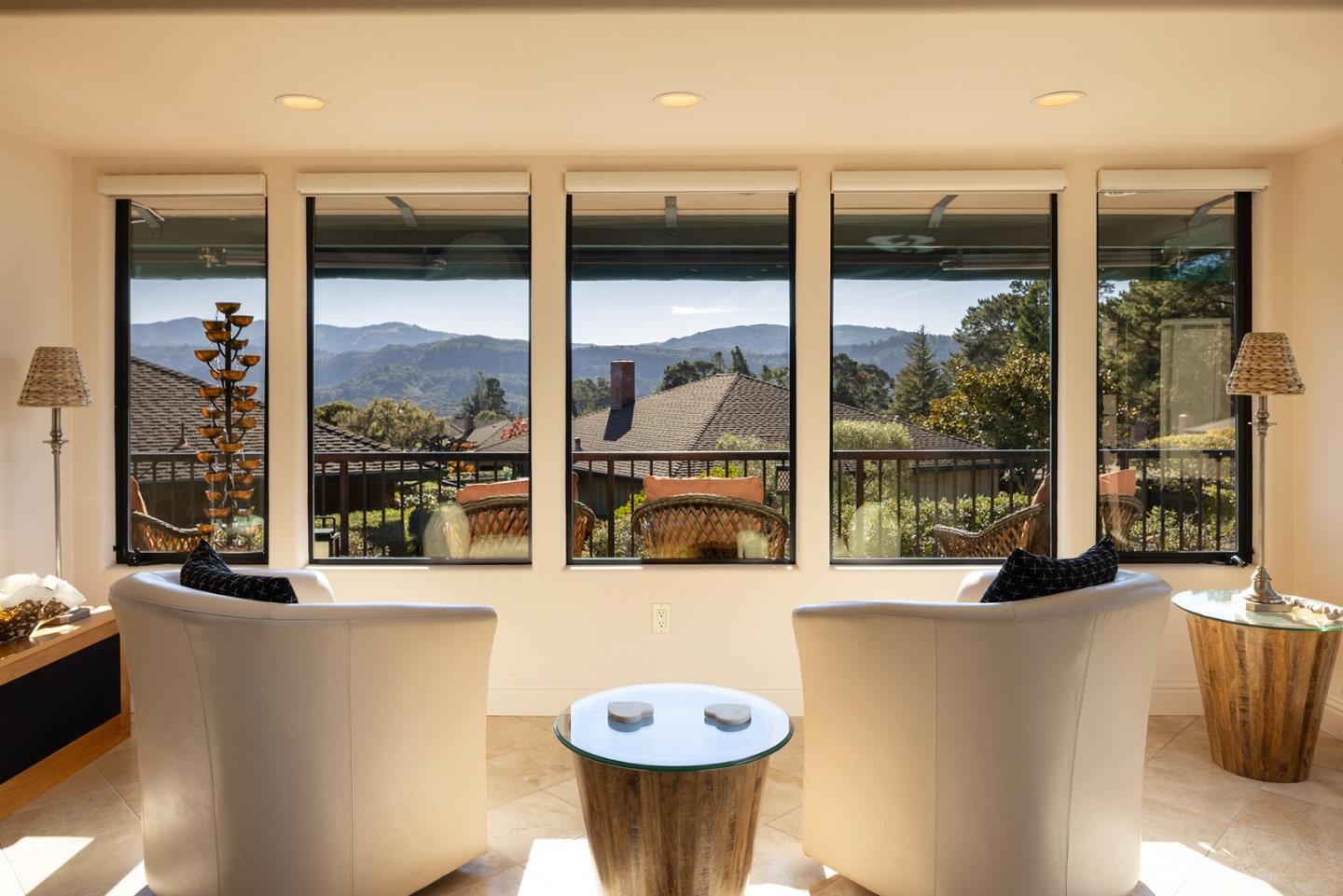 Detail Gallery Image 6 of 22 For 129 Del Mesa Carmel, Carmel,  CA 93923 - 2 Beds | 2 Baths