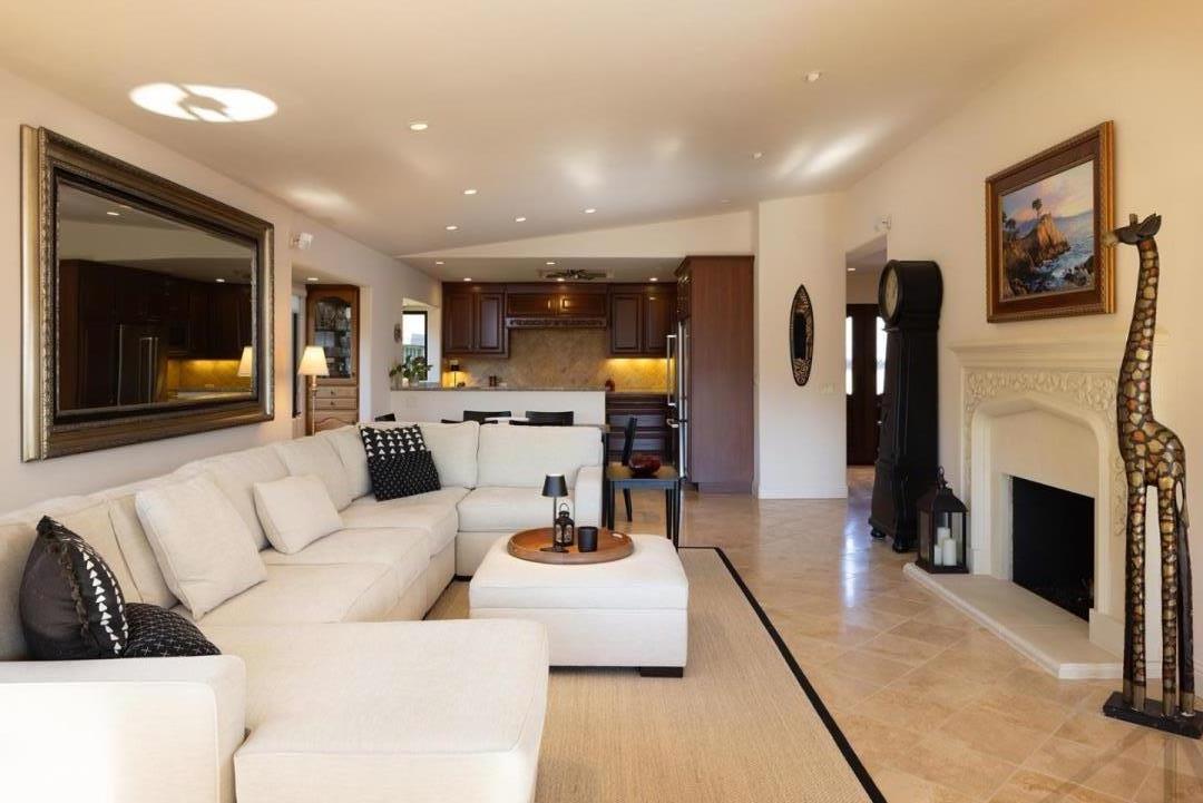 Detail Gallery Image 9 of 22 For 129 Del Mesa Carmel, Carmel,  CA 93923 - 2 Beds | 2 Baths