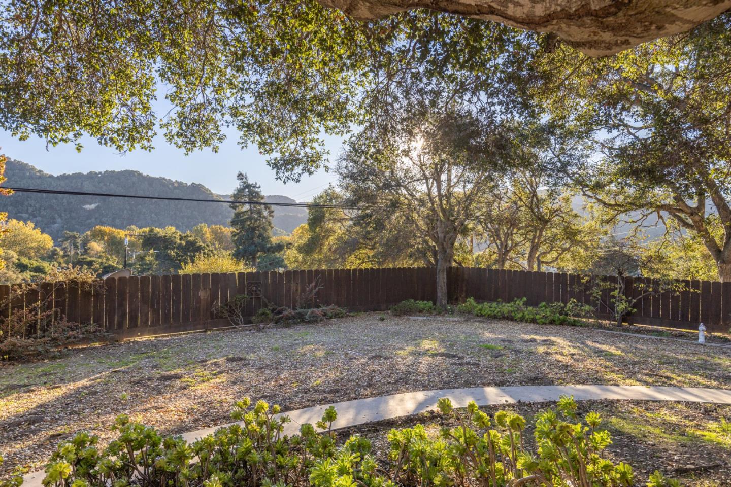 Detail Gallery Image 7 of 35 For 9805 Carmel Valley Rd, Carmel,  CA 93923 - 3 Beds | 2 Baths