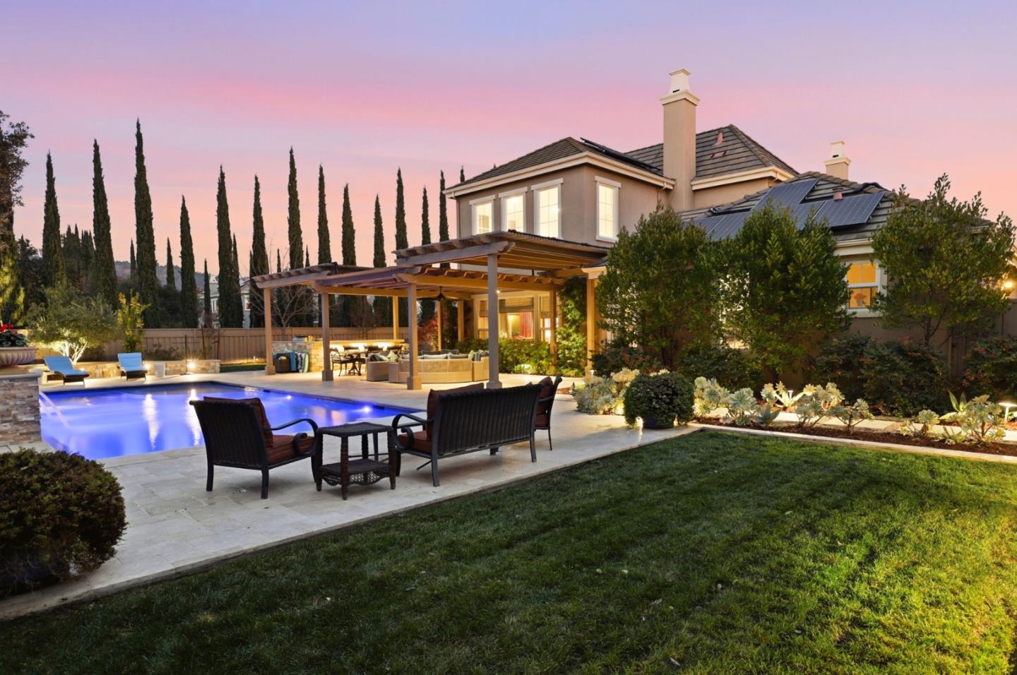 Detail Gallery Image 11 of 73 For 1625 Mission Avenida, Morgan Hill,  CA 95037 - 4 Beds | 3/1 Baths