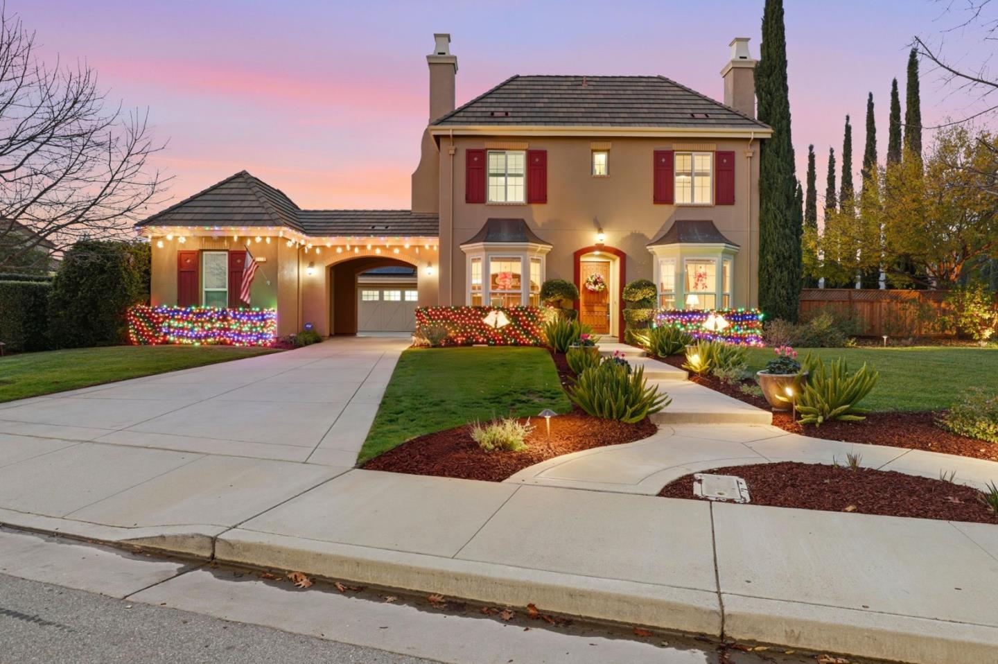 Detail Gallery Image 20 of 73 For 1625 Mission Avenida, Morgan Hill,  CA 95037 - 4 Beds | 3/1 Baths