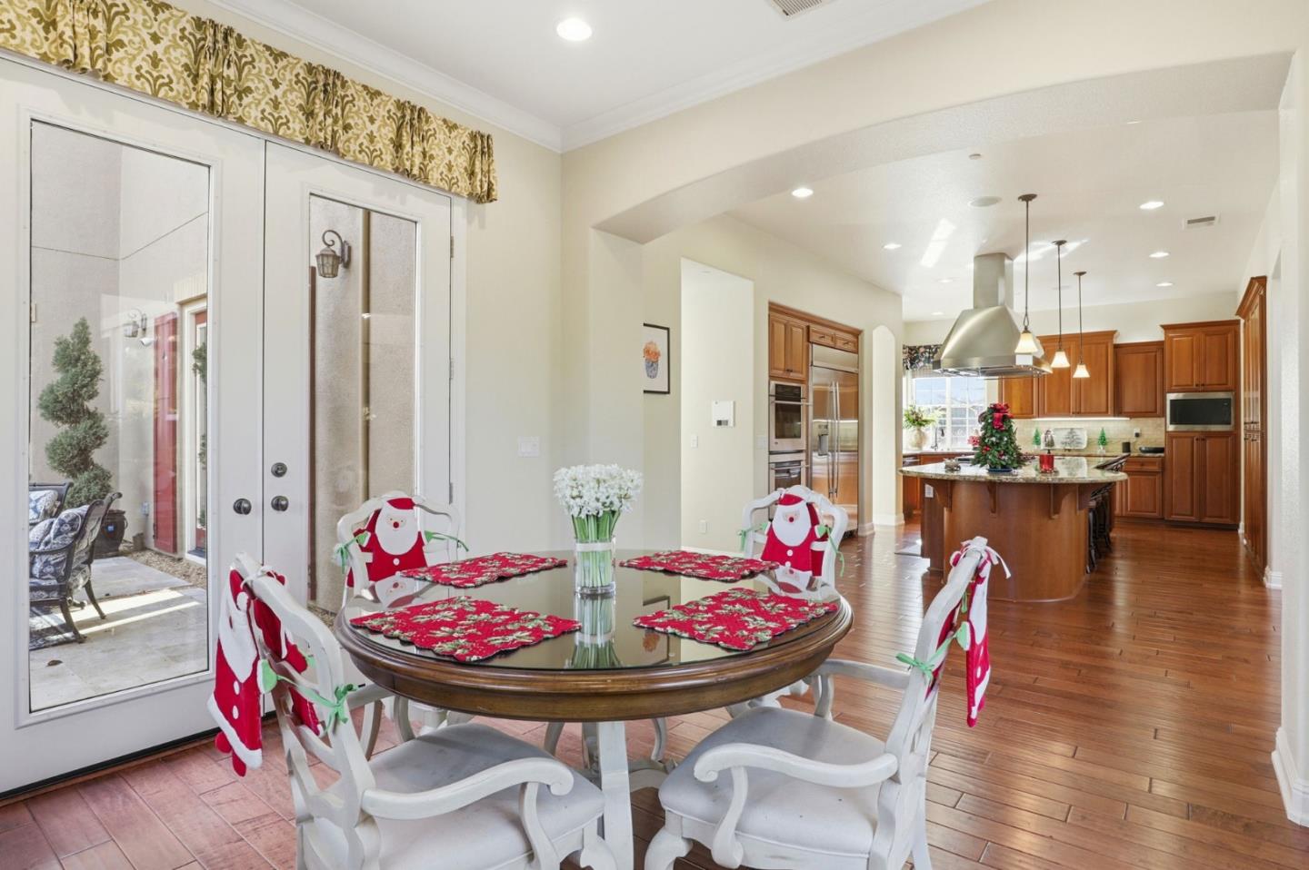 Detail Gallery Image 40 of 73 For 1625 Mission Avenida, Morgan Hill,  CA 95037 - 4 Beds | 3/1 Baths