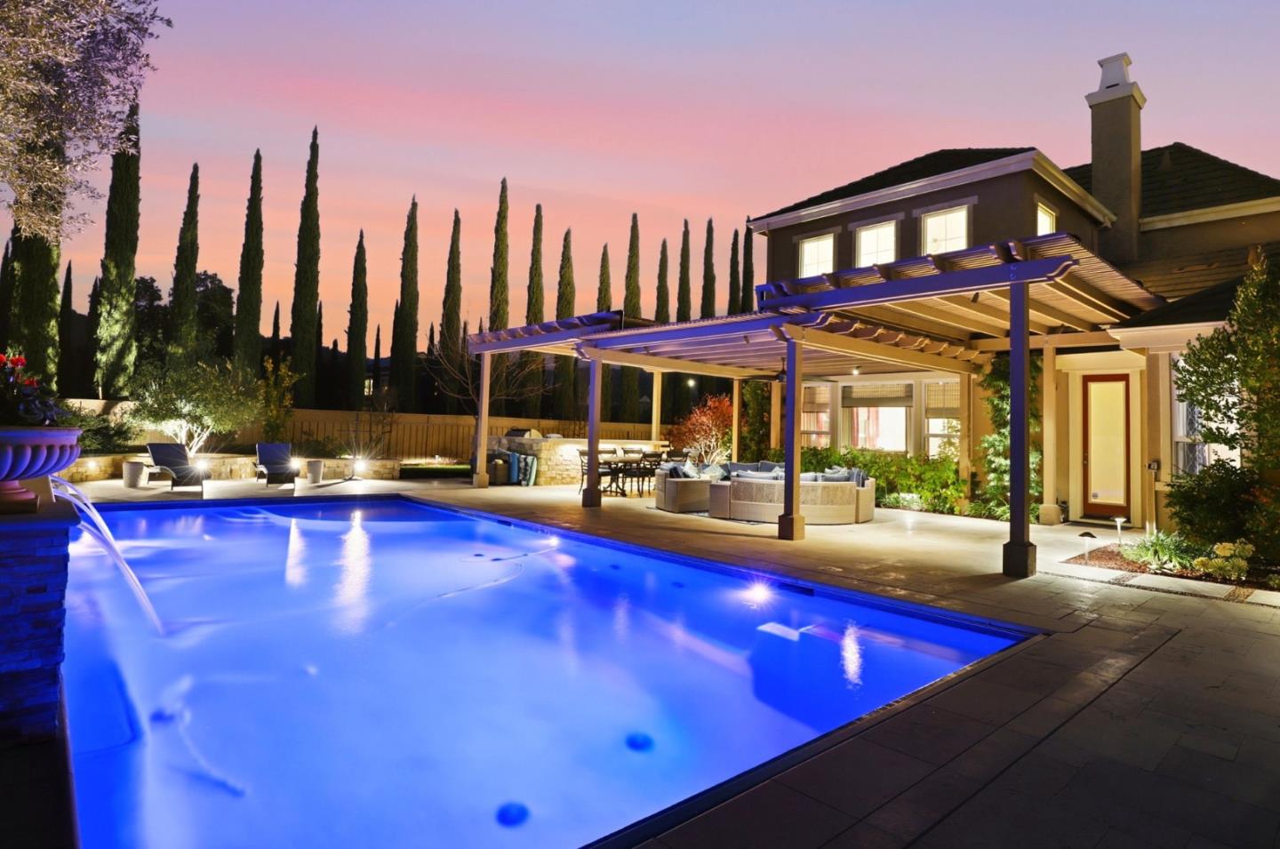 Detail Gallery Image 5 of 73 For 1625 Mission Avenida, Morgan Hill,  CA 95037 - 4 Beds | 3/1 Baths