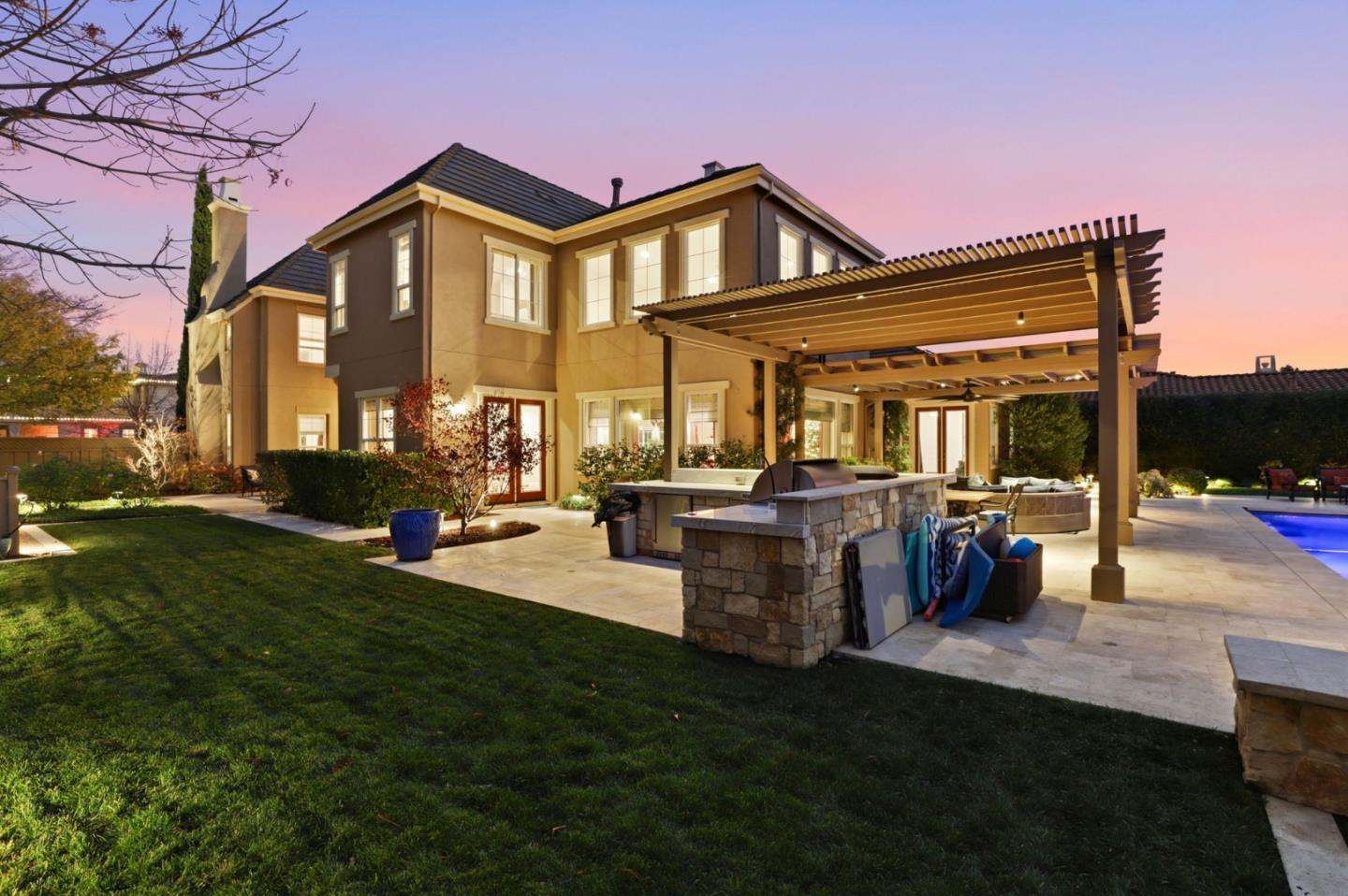 Detail Gallery Image 6 of 73 For 1625 Mission Avenida, Morgan Hill,  CA 95037 - 4 Beds | 3/1 Baths