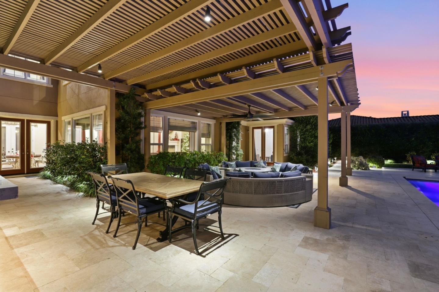 Detail Gallery Image 7 of 73 For 1625 Mission Avenida, Morgan Hill,  CA 95037 - 4 Beds | 3/1 Baths