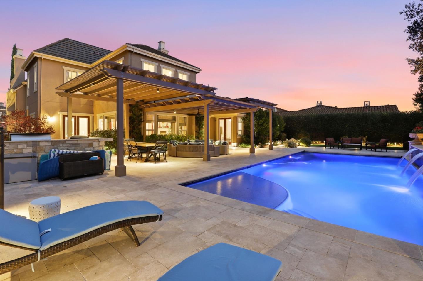 Detail Gallery Image 9 of 73 For 1625 Mission Avenida, Morgan Hill,  CA 95037 - 4 Beds | 3/1 Baths