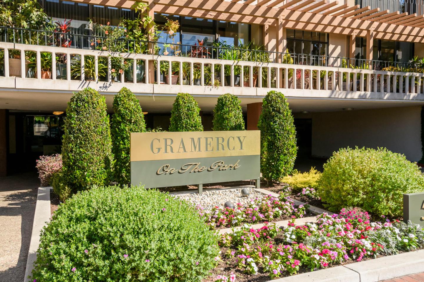 Detail Gallery Image 4 of 9 For 555 Laurel Ave #518,  San Mateo,  CA 94401 - 2 Beds | 2 Baths