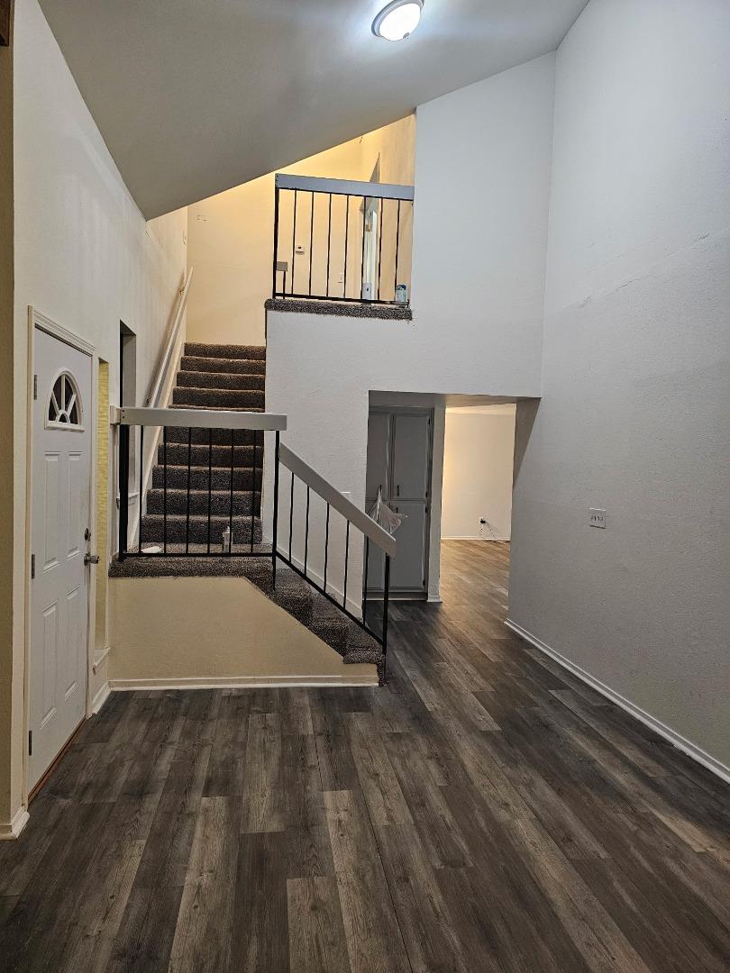 Detail Gallery Image 2 of 22 For 2705 Puder St, Bakersfield,  CA 93306 - 5 Beds | 2/1 Baths